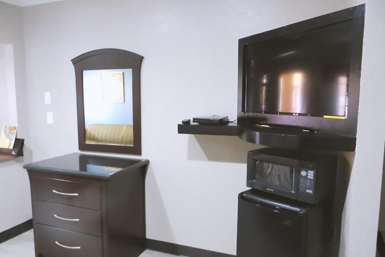 Blue Way Inn & Suites By Jasper ヒューストン エクステリア 写真